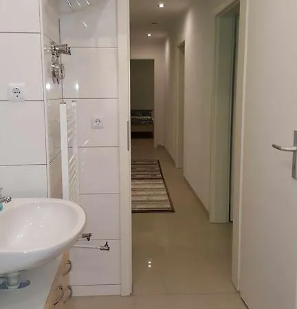 Holiday Apartment Essen Daire *